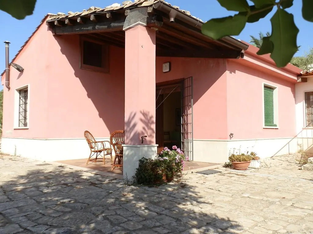 Villa La Pietra Chiaramonte Gulfi Casa vacanze