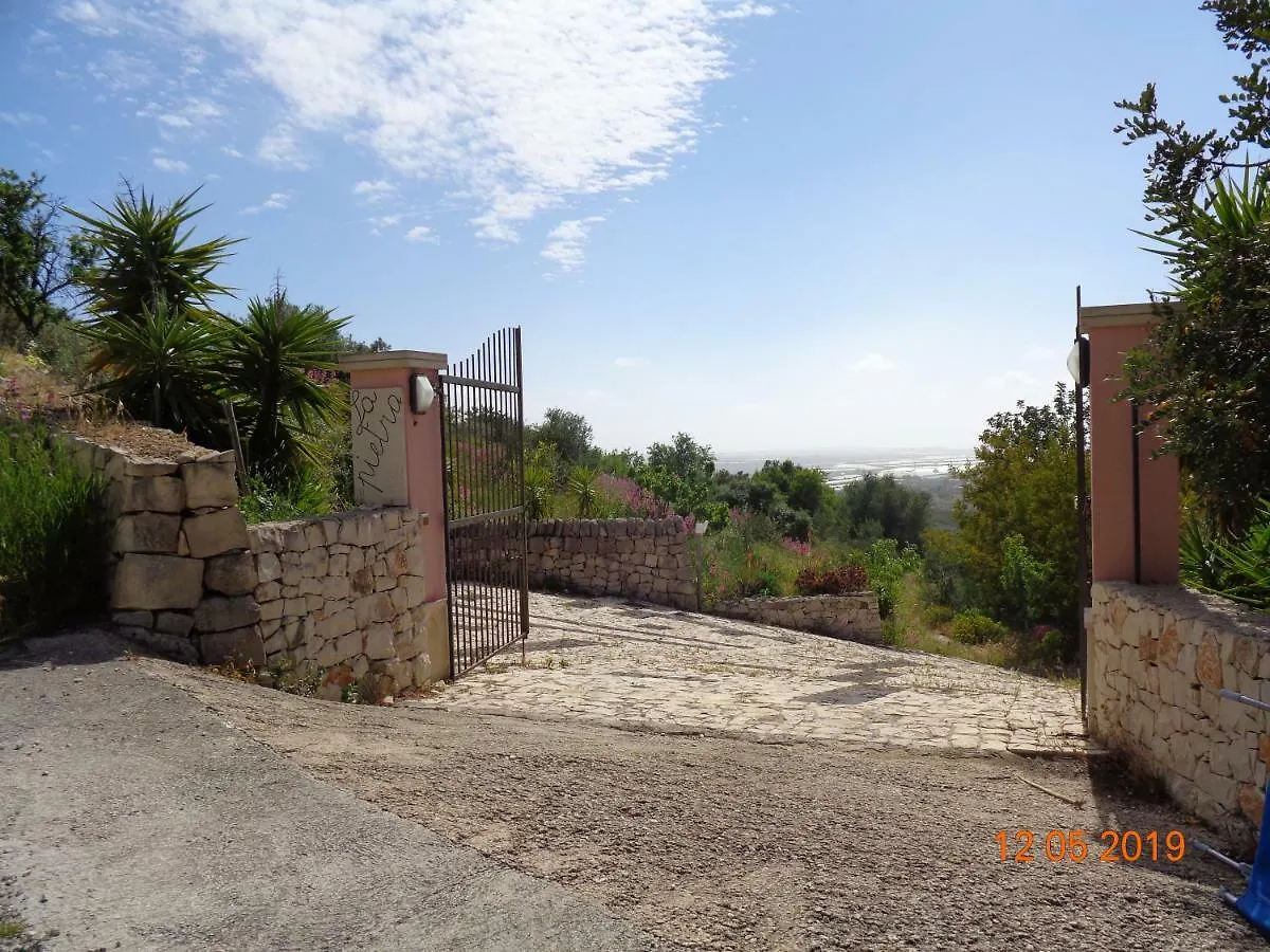 Casa vacanze Villa La Pietra Chiaramonte Gulfi Italia